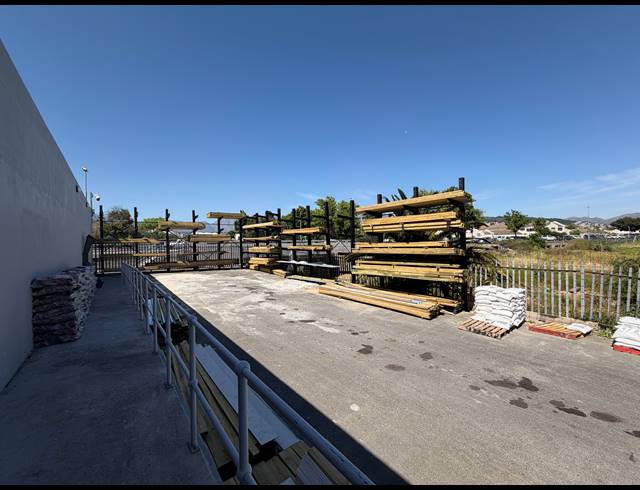 2,500M² RETAIL TO LET IN AUDAS ESTATE